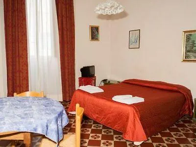 Vip Szálloda Piacenza