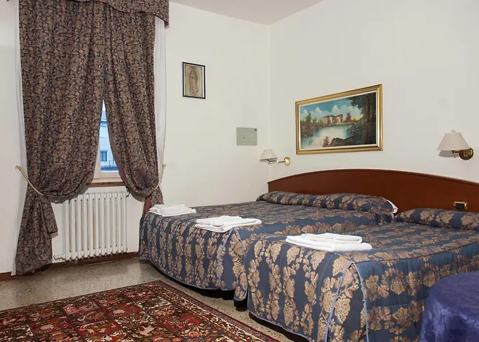 Ξενοδοχείο Vip 3*